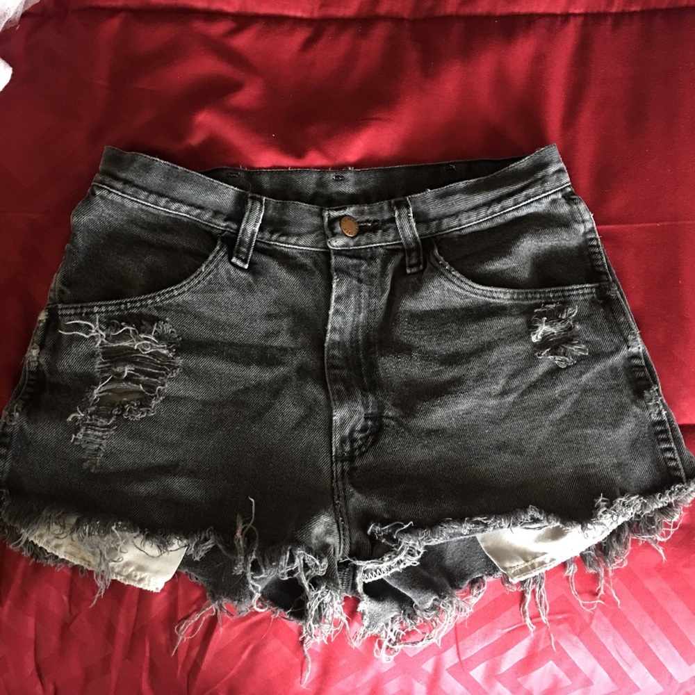 Black distressed shorts